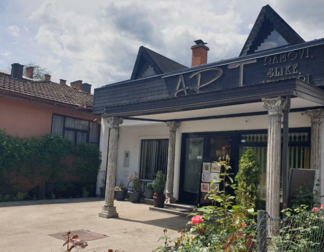 Apartman Art Bihać Extérieur photo
